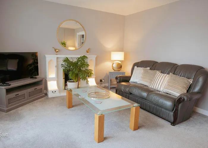 Modern 3 Bedroom Home. A Perfect Base For Golfers