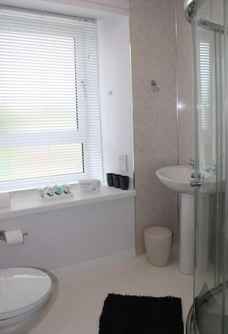 Apartment Modern 3 Bedroom Home. A Perfect Base For Golfers Ladybank