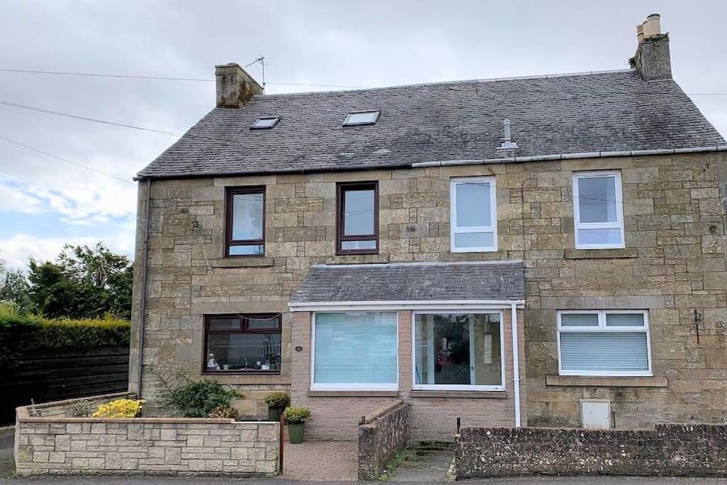 Modern 3 Bedroom Home. A Perfect Base For Golfers * Ladybank